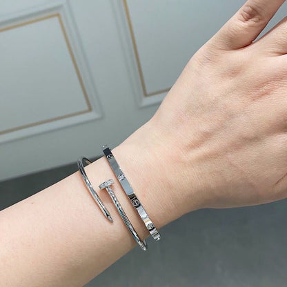 NAIL BRACELET THIN | ROSE GOLD